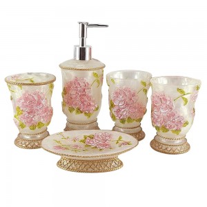 Vintage 5 Piece Bathroom Accessory Set